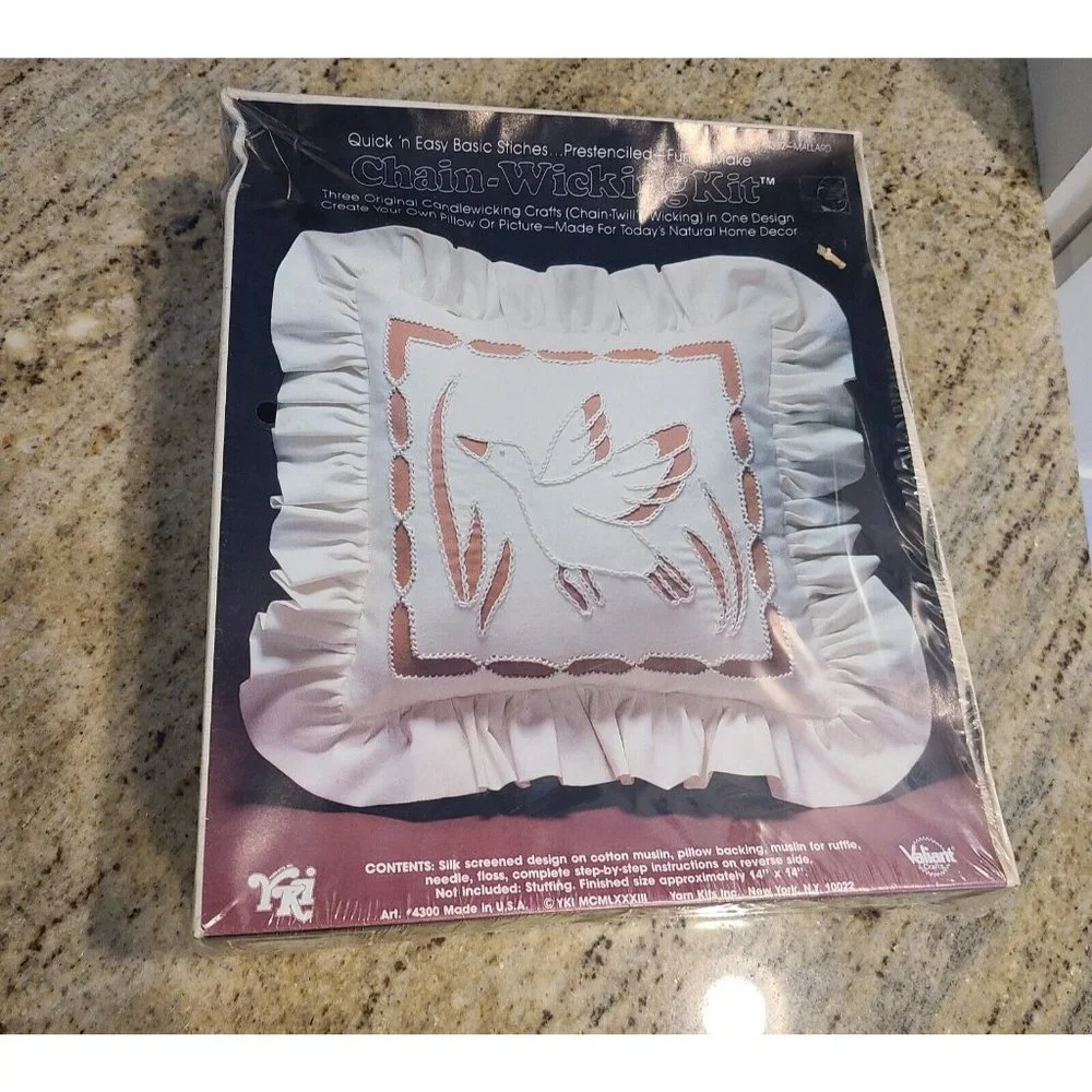 Valiant Crafts Chain Wicking Pillow Kit-#4302 Mallard New 14” X 14”